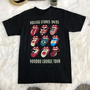 Rolling Stones Voodoo Lounge 9 Tongue Flag Graphic T-shirt front & back graphic